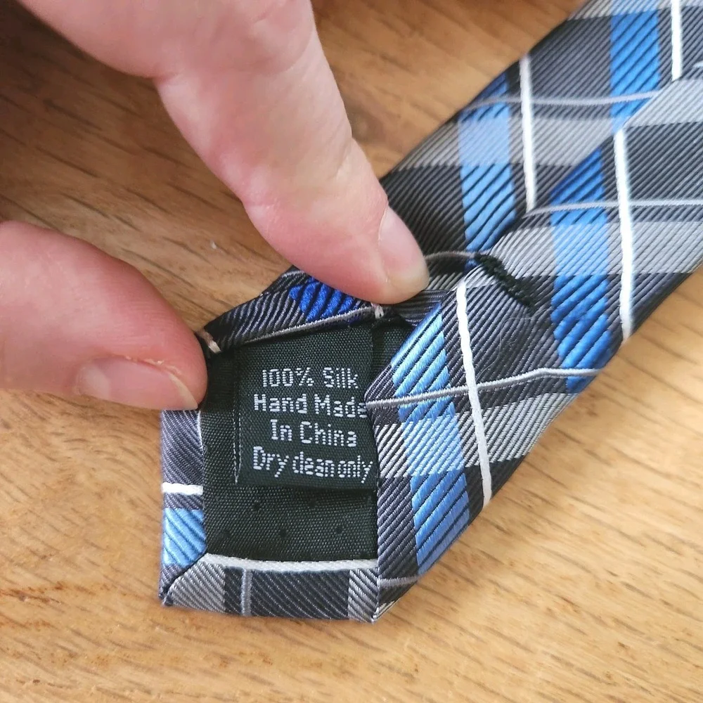 NWT Pronto Uomo Necktie Tie 100% Silk Black Blue Silver Plaid Mens New Metallic‎